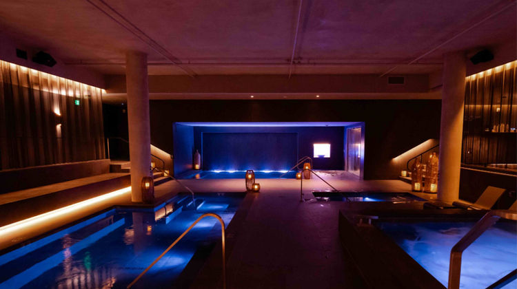 CASCADA Thermal Springs + Hotel Spa