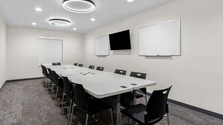 <b>Everhome Suites Glendale Meeting</b> <b>Everhome Suites Glendale Meeting</b>