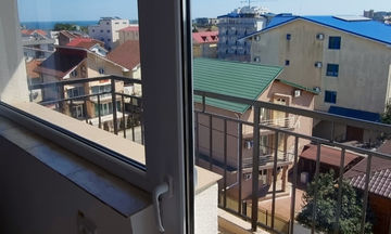 Blue Sky Hotel