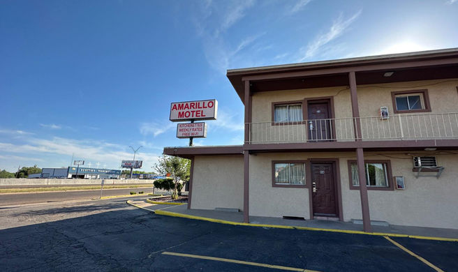 Amarillo Motel Exterior