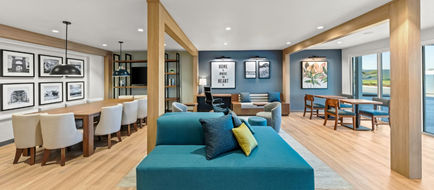 EverHome Suites Waco Lobby