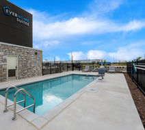 Everhome Suites Fayetteville Pool