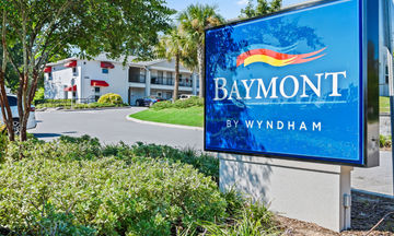 Baymont by Wyndham Ocala Suites