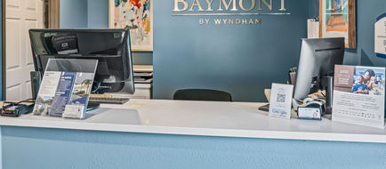 Baymont by Wyndham Ocala Suites Lobby