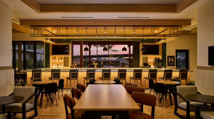 Hyatt House at Ho'opili Bar/Lounge