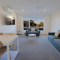 Botanic Racecourse Apartments