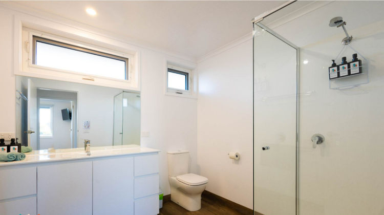 Botanic Racecourse Apartments Room