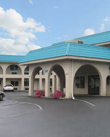 Timberland Inn & Suites