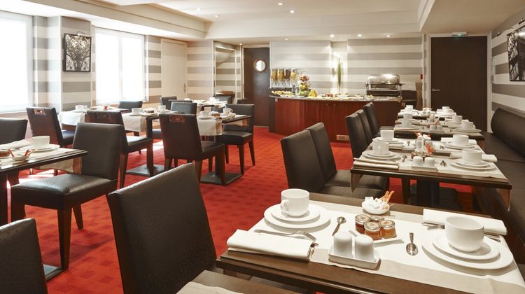 Plaza Tour Eiffel Hotel Restaurant