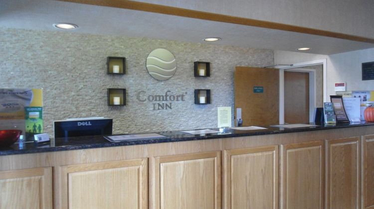 Quality Inn Easton Lobby