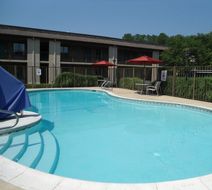 Quality Inn Easton Pool