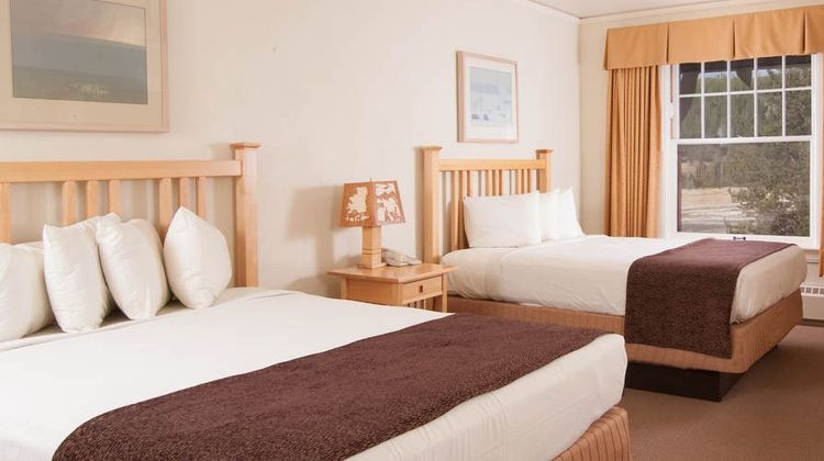 Old Faithful Inn Room