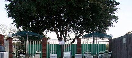 Studio 6 Waco TX Downtown Baylor Pool