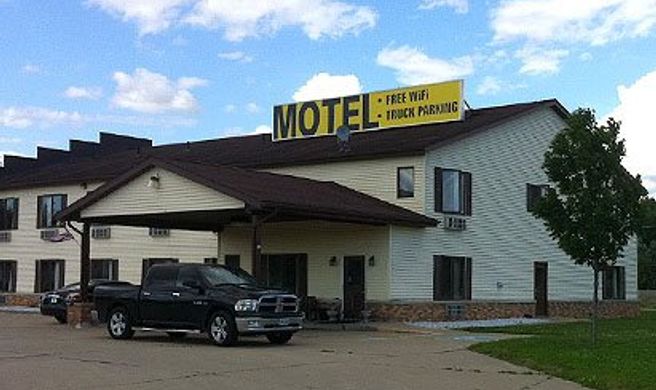 Columbus Motel Exterior