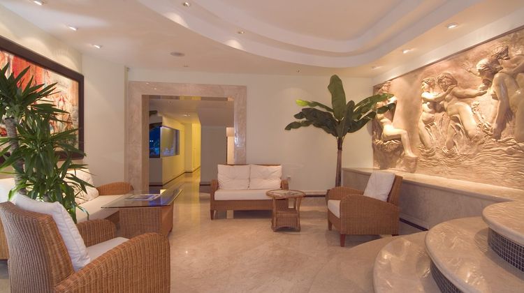 Almira Hotel Health