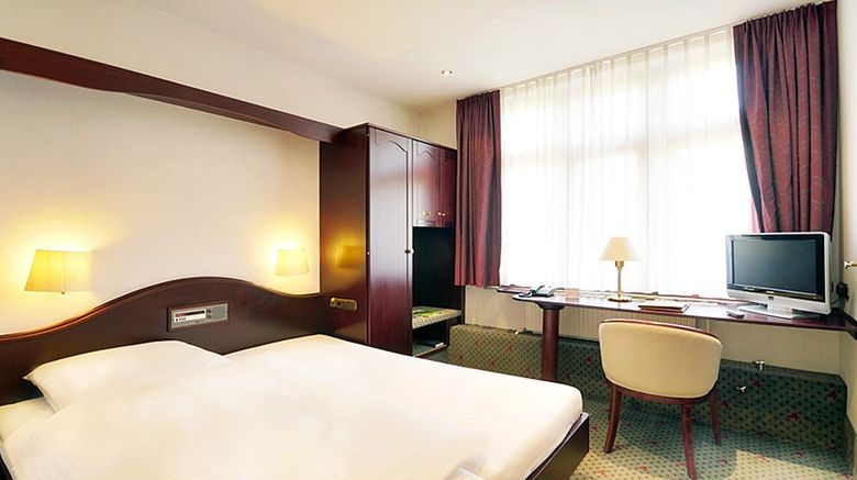 <b>Hotel Imperial Room</b>