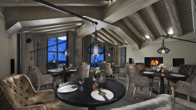 <b>Hotel Le K2 Altitude Restaurant</b>