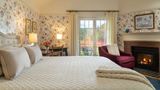<b>Chesterfield Inn Room</b>