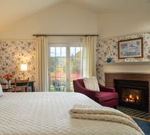Chesterfield Inn Room
