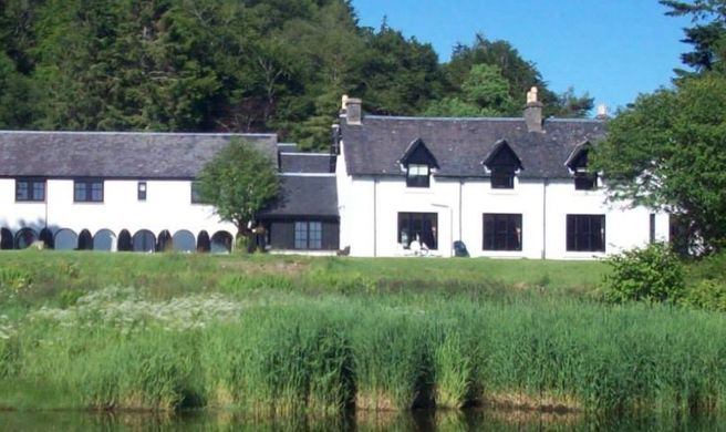 Taychreggan Hotel Exterior