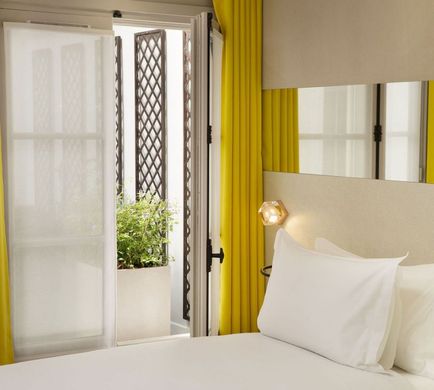 Hotel Duette Paris Room