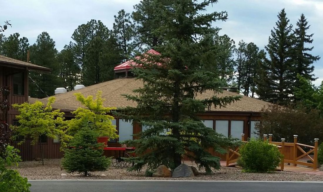 Roundhouse Resort Exterior