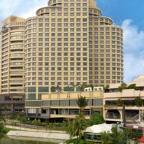 One World Hotel