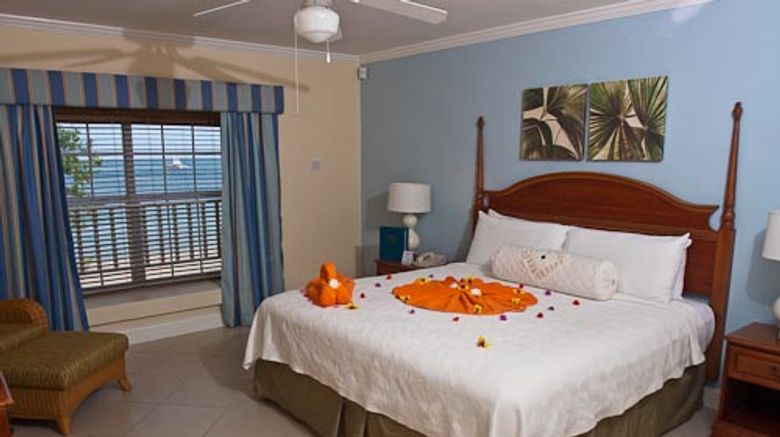 <b>Bay Gardens Beach Resort Suite</b> <b>Bay Gardens Beach Resort Suite</b>