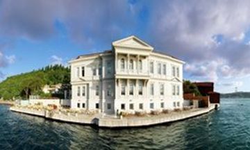 Ajia Hotel