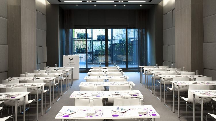 W Istanbul Banquet