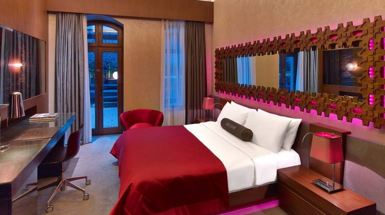 W Istanbul Room