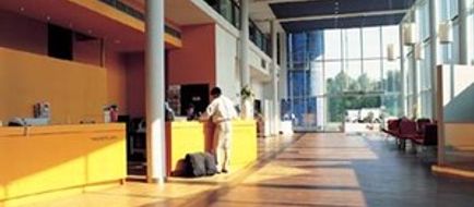 ATLANTIC Hotel Universum Lobby