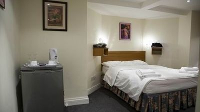 Bridge Park Hotel