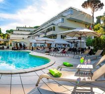 Cardinal Hotel Saint Peter Pool
