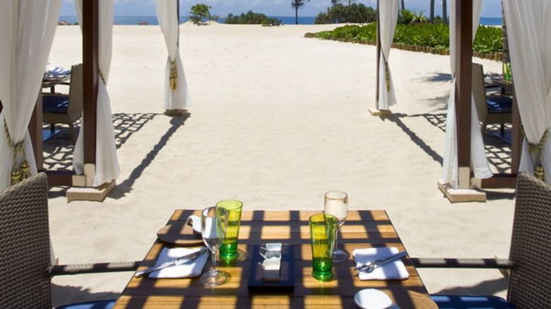 <b>The Ritz-Carlton Sanya, Yalong Bay Restaurant</b> <b>The Ritz-Carlton Sanya, Yalong Bay Restaurant</b>