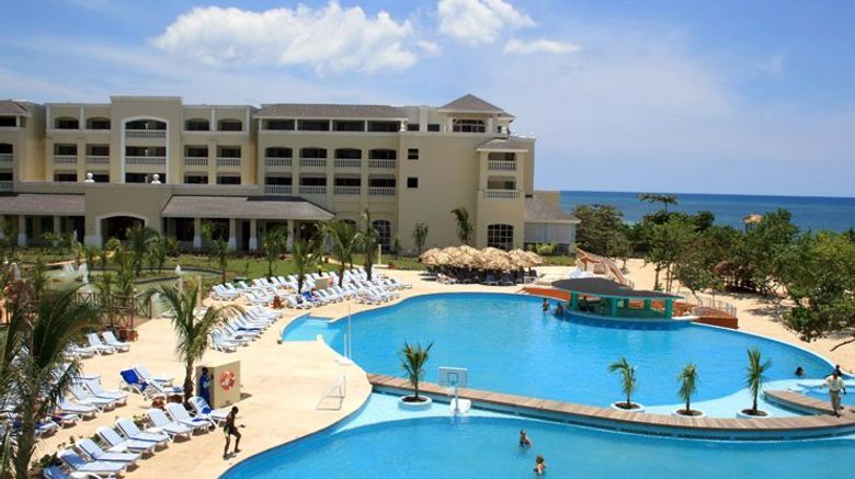 <b>Iberostar Waves Rose Hall Beach Pool</b> <b>Iberostar Waves Rose Hall Beach Pool</b>