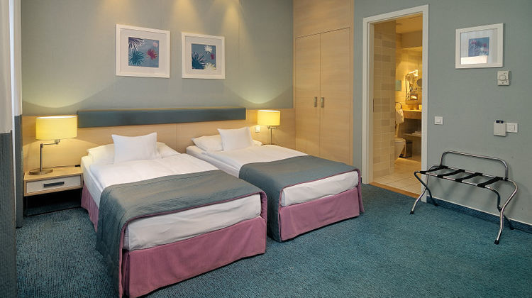 Atrium Fashion Hotel Room