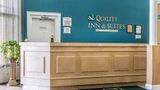 Quality Inn & Suites Middletown Lobby