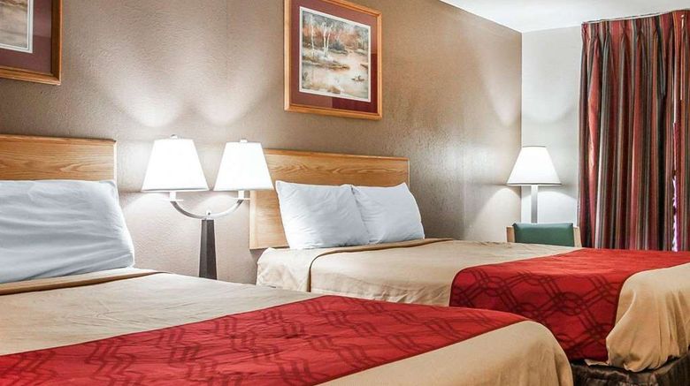 <b>Econo Lodge Inn & Suites Room</b>. Images powered by <a href="https://iceportal.shijigroup.com/" title="IcePortal" target="_blank">IcePortal</a>.