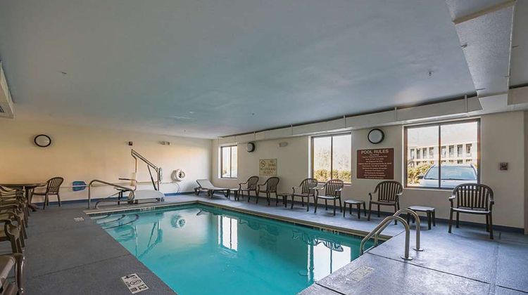 Sleep Inn & Suites Pool