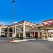 Clarion Inn