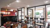 Econo Lodge Inn & Suites Lobby