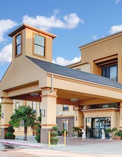 hilton hotels in corsicana tx