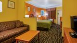 Quality Inn & Suites Beachfront Suite