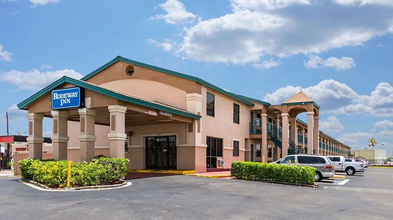 <b>Rodeway Inn Galveston Exterior</b>. Images powered by <a href="https://iceportal.shijigroup.com/" title="IcePortal" target="_blank">IcePortal</a>.