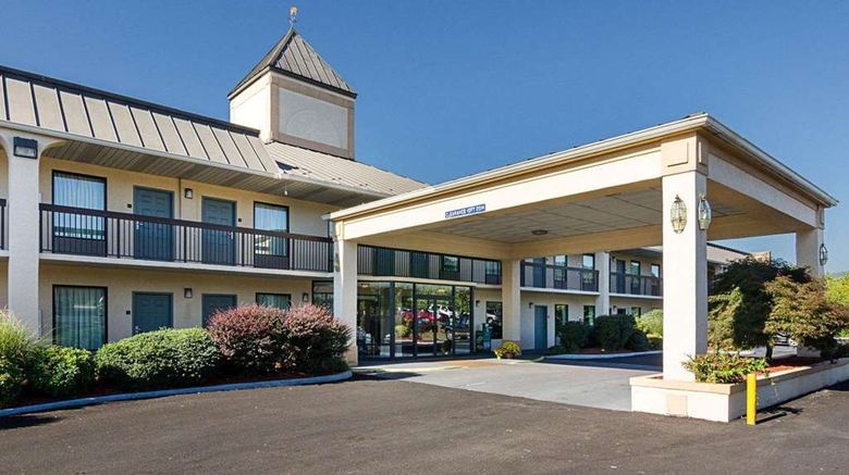 Quality Inn Troutville Exterior. Images powered by <a href="https://iceportal.shijigroup.com" target="_blank" rel="noopener">Ice Portal</a>.