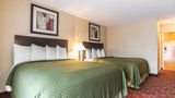 <b>Quality Inn Room</b>. Images powered by <a href="https://iceportal.shijigroup.com/" title="IcePortal" target="_blank">IcePortal</a>.