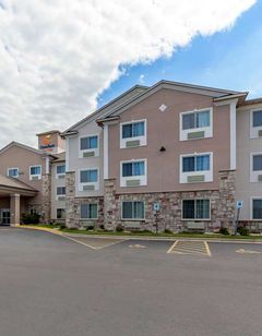 Comfort Suites Delavan-Lake Geneva Area