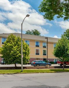 Sleep Inn & Suites