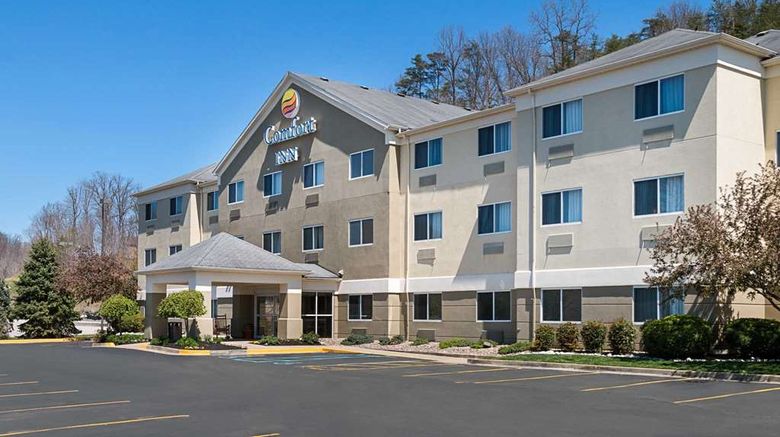 Comfort Inn Exterior. Images powered by <a href="https://iceportal.shijigroup.com" target="_blank" rel="noopener">Ice Portal</a>.